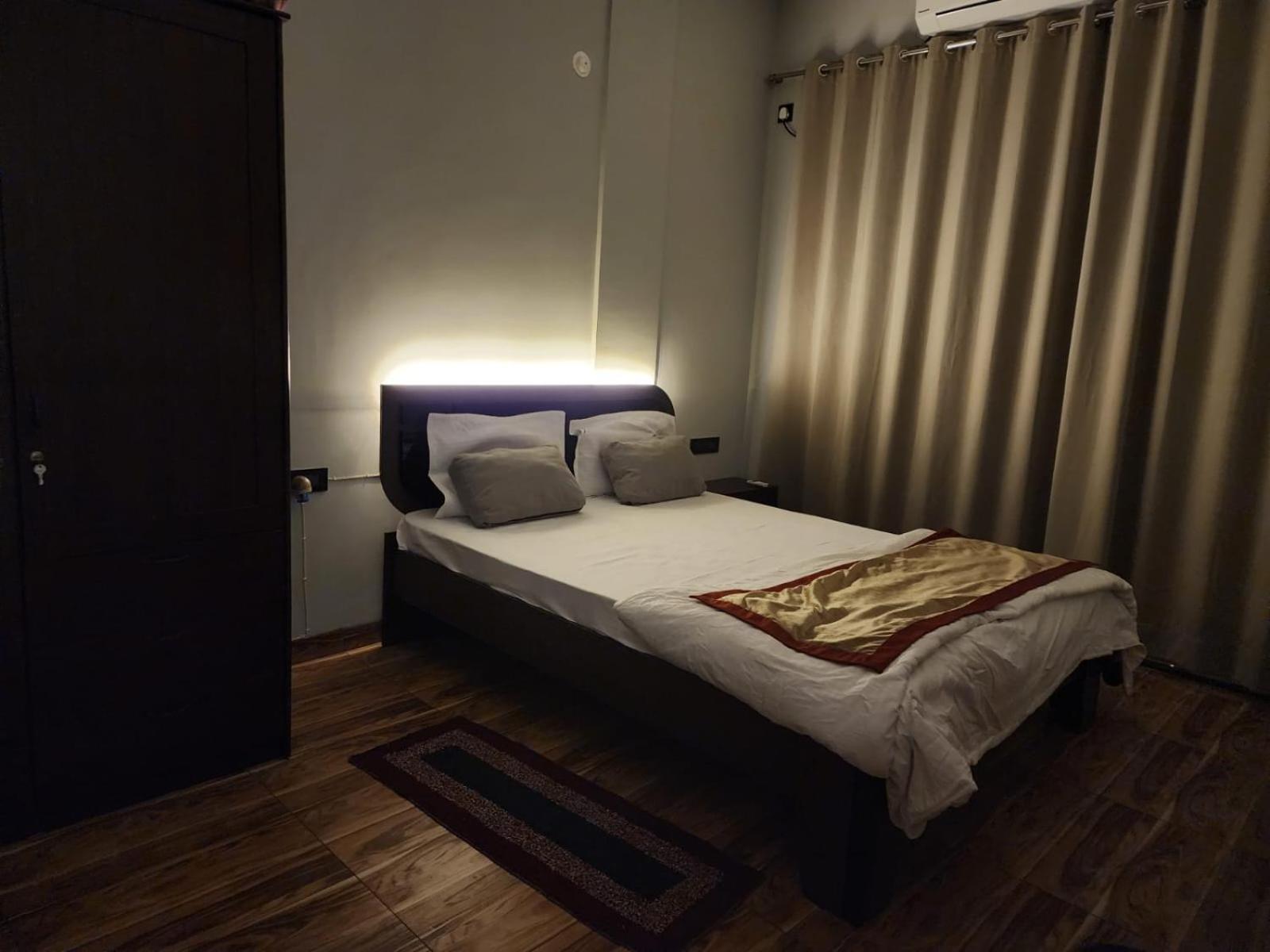 Twilight Ll 2pm Ll Swimming Pool Ll 2bhk Ll Ac Ll Bbq Villa